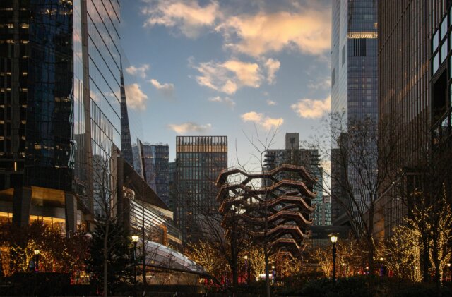 Black Dragon Capital℠ Founder and CEO Louis Hernandez, Jr. To Deliver Keynote for a CCG Catalyst and CFO Consulting Partners Exclusive Banking Event During New York FinTech Week  